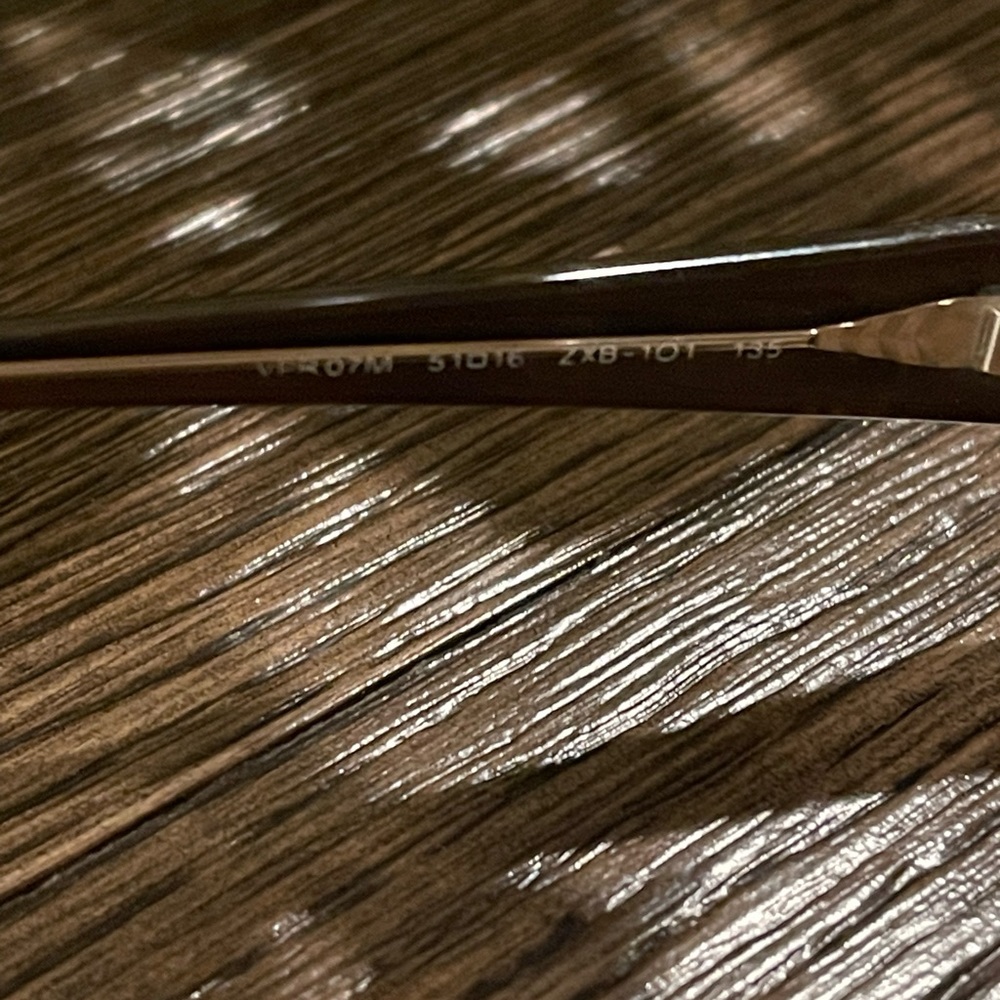 Prada two tone glasses 👓 - Picture 3 of 5